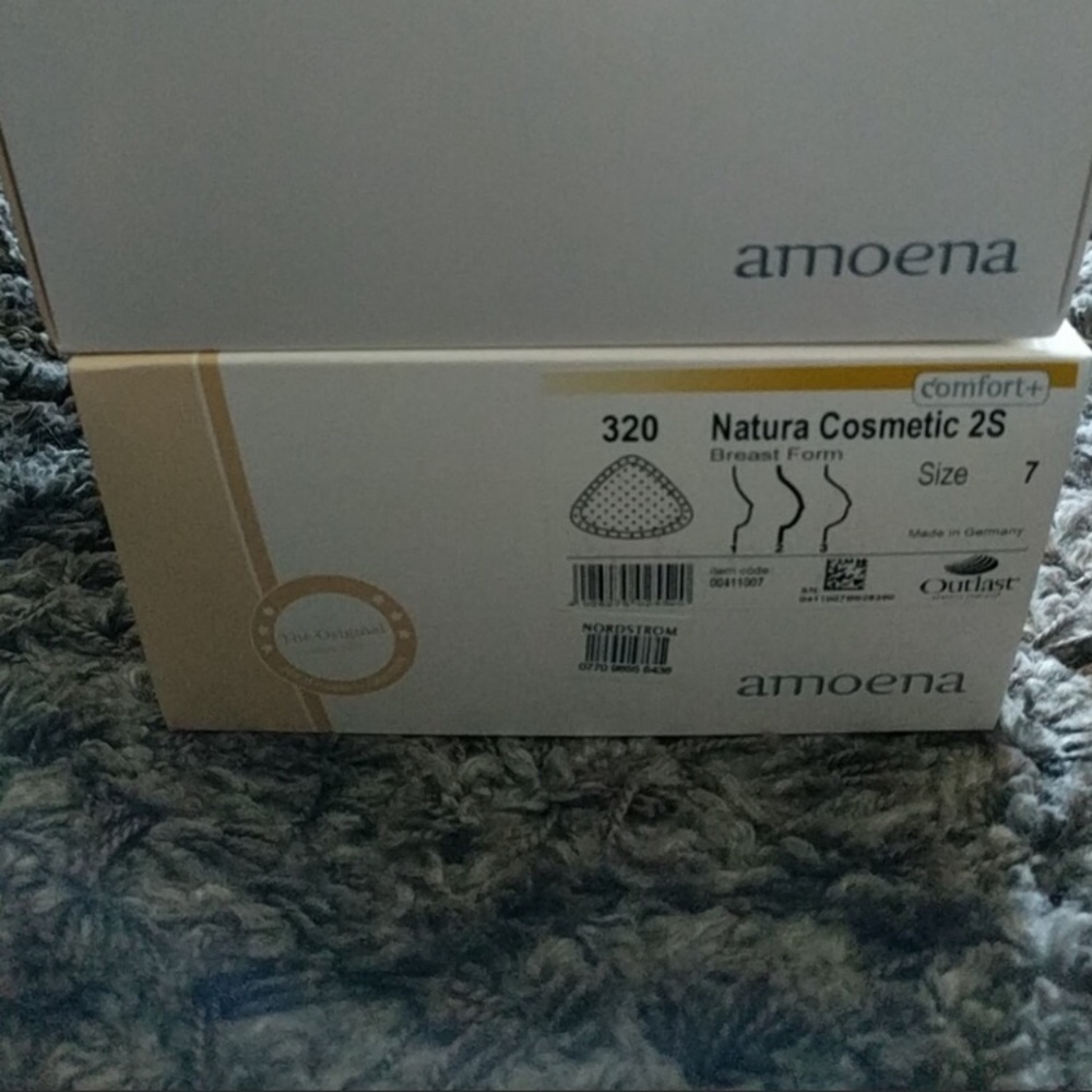 Pair Amoena size 7